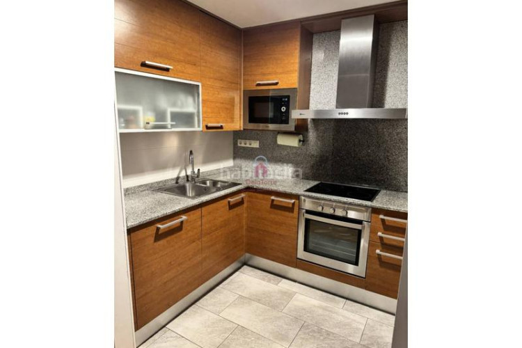 Piso bonito piso en venta listo para entrar a vivir, tocando avda. barcelona. en Terrassa