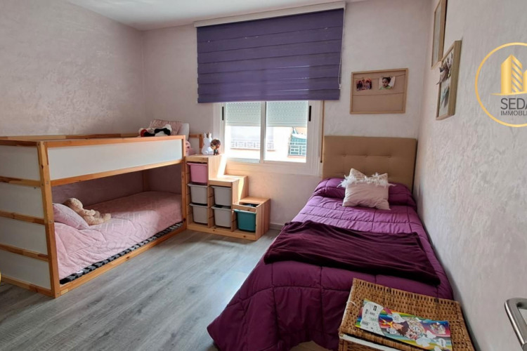 Carrer de la Mare de Du00E9u del Carme, Ca n'Anglada