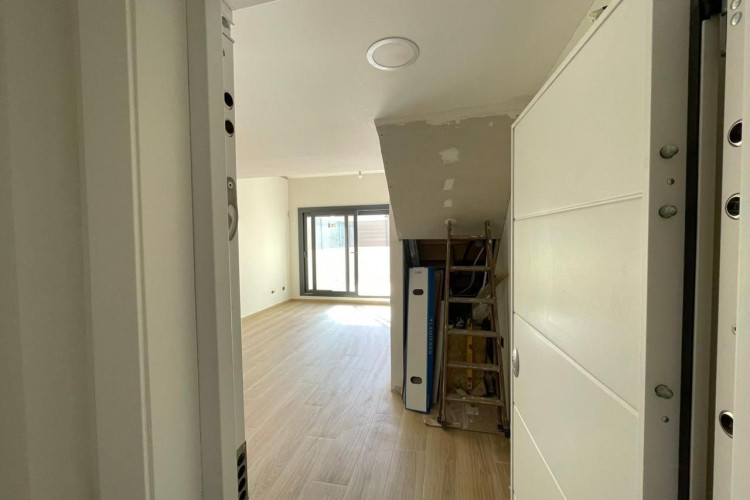 Carrer de l'Infant Martu00ED, Ca n'Aurell