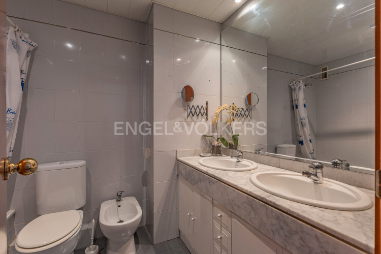 Vallparadu00EDs - Antic Poble de Sant Pere