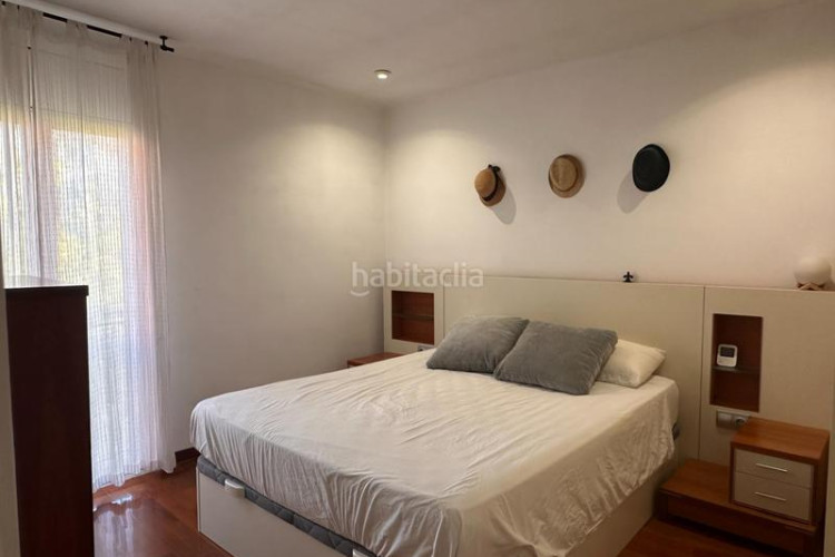 Piso  a la venta en avenida santa eulalia, ! en Terrassa