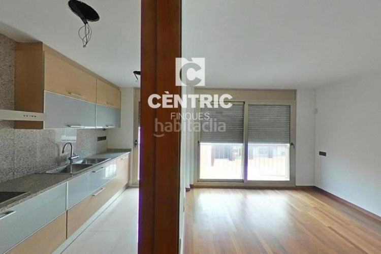 Piso  espacioso con 3 habitaciones ideal familias modernas! en Terrassa