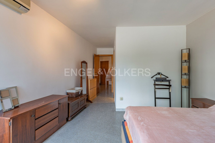 Vallparadu00EDs - Antic Poble de Sant Pere