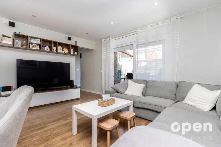 Marinel.lo Bosch, Cementiri Vell