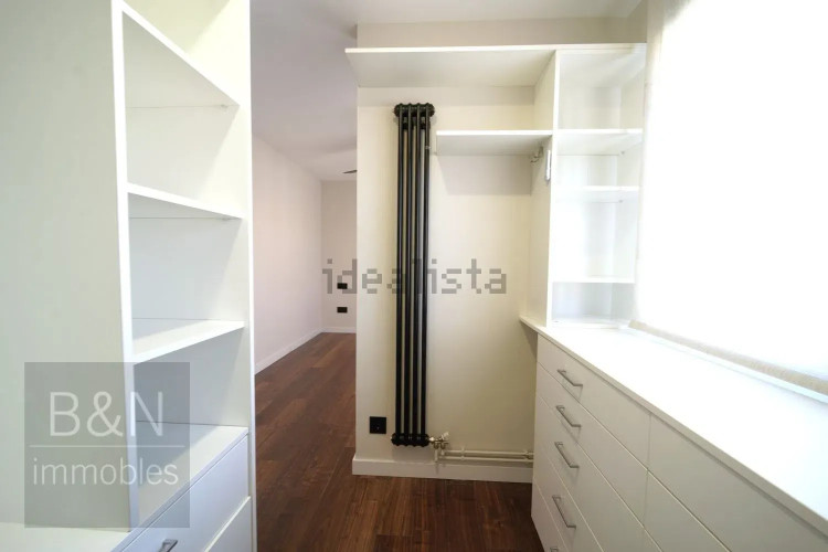 Un hogar para quienes buscan algo más que metros cuadrados. Una vivienda con carácter y alma.