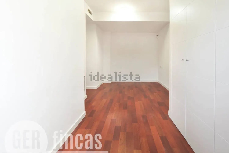 Piso en calle de Menéndez y Pelayo