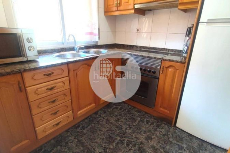 Casa encantadora casa independiente en Can Parellada, perfecta para dos familias en Terrassa