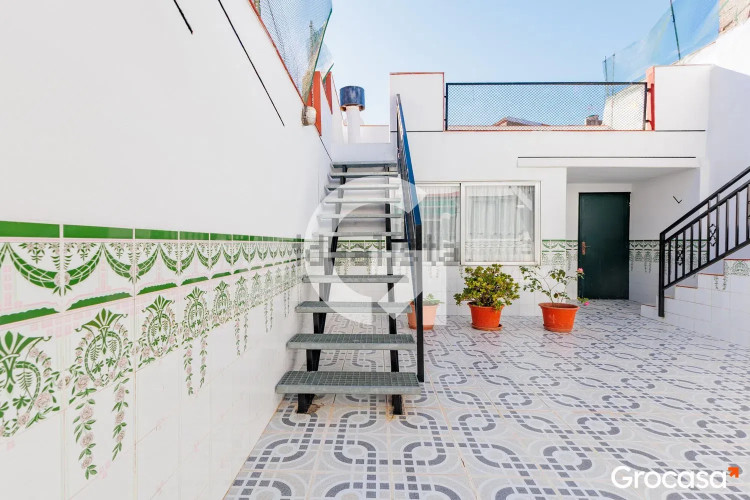 Casa independiente en calle ďOrà