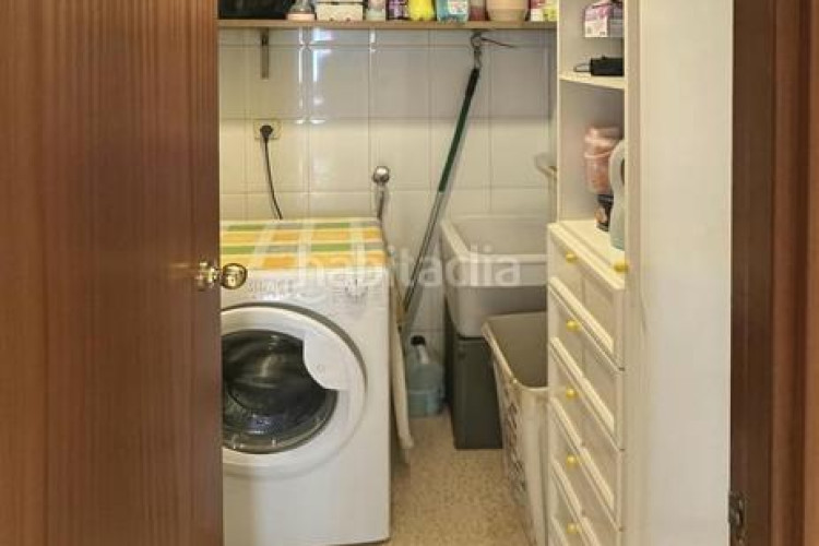 Piso pis espaios i molt lluminos amb parquing i traster a la gripia en Terrassa