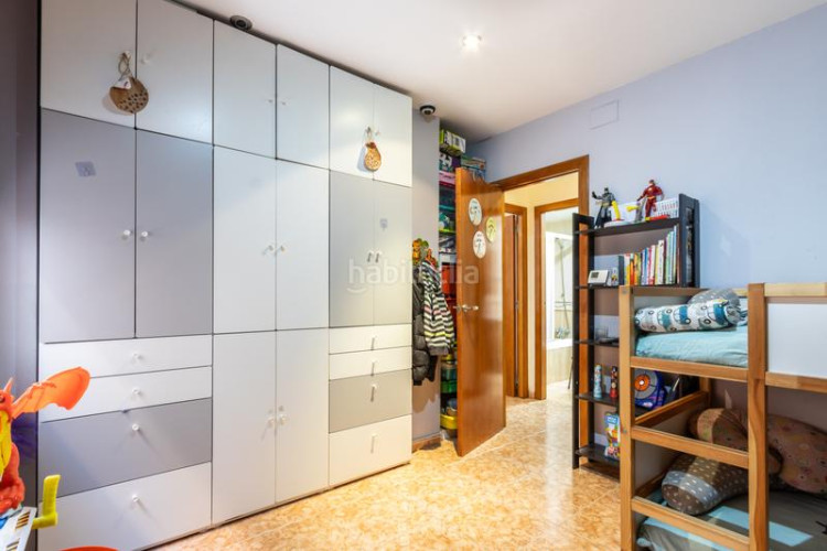 Piso un lugar para vivir, jugar y compartir momentos en familia en Terrassa