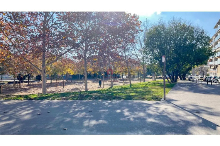 Piso en calle de la Poetessa Caparà