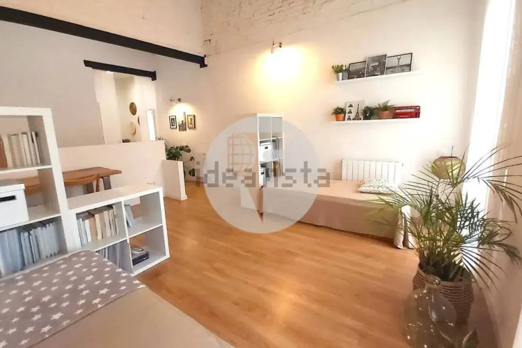 Chalet adosado en calle de Sant Llorenç