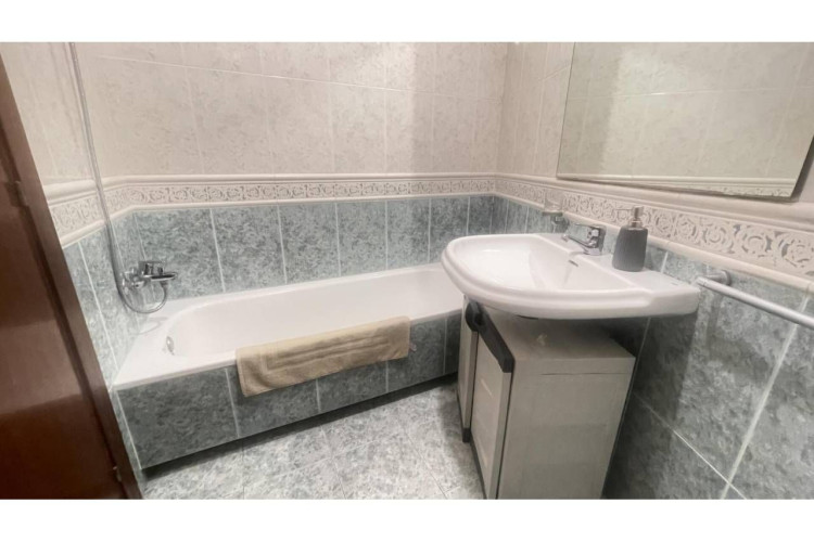 Mestre Serrat, Sant Pere