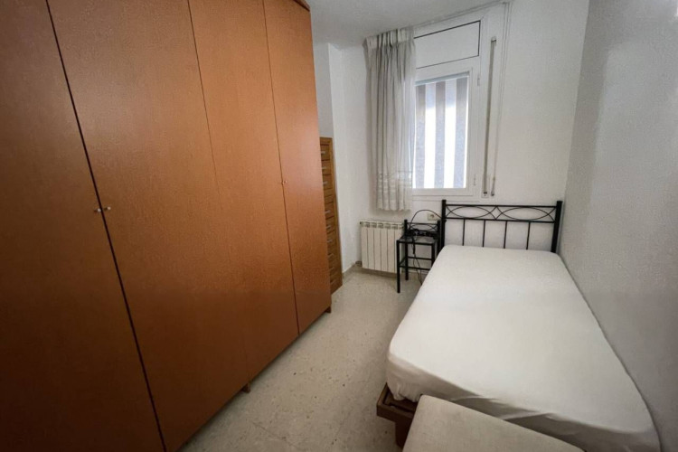 Les Arenes - La Gru00EDpia  Can Montllor