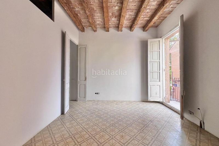 Casa junto a rambla de egara en Segle XX Terrassa