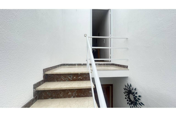 Carretera de Rellinars, Poble Nou