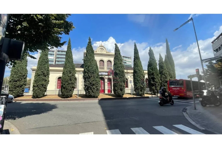 Piso en calle de la Poetessa Caparà