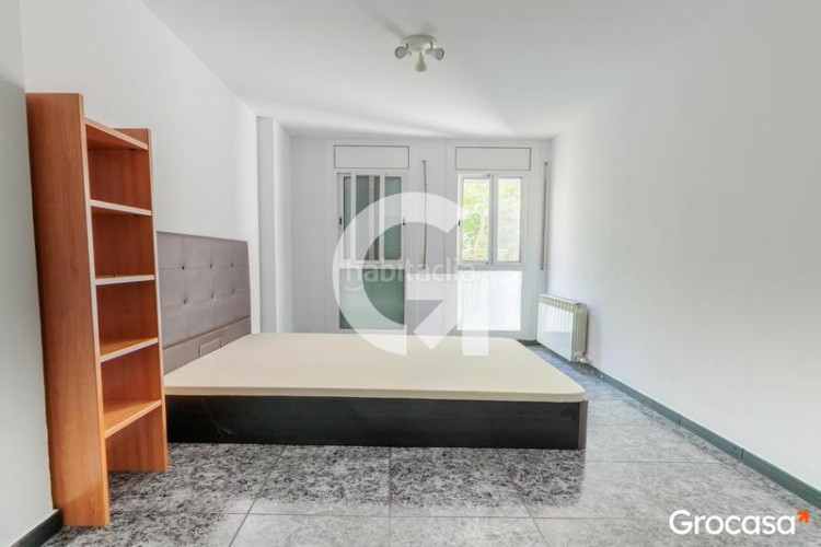 Piso amplio piso con balcón en Les Arenes - La Grípia - Can Montllor Terrassa