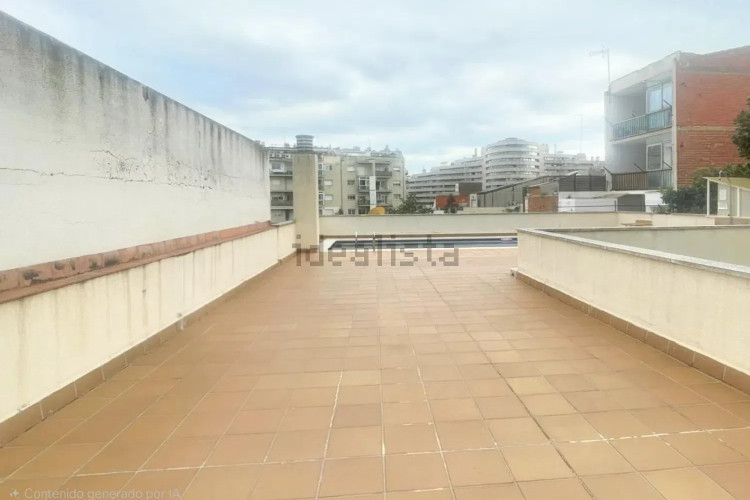 Piso en plaza del Mestre Serrat