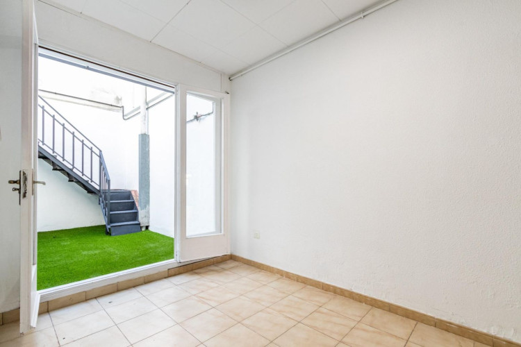 Terrassa - DUQUESSA DE LA VICTORIA,D, Can Palet  