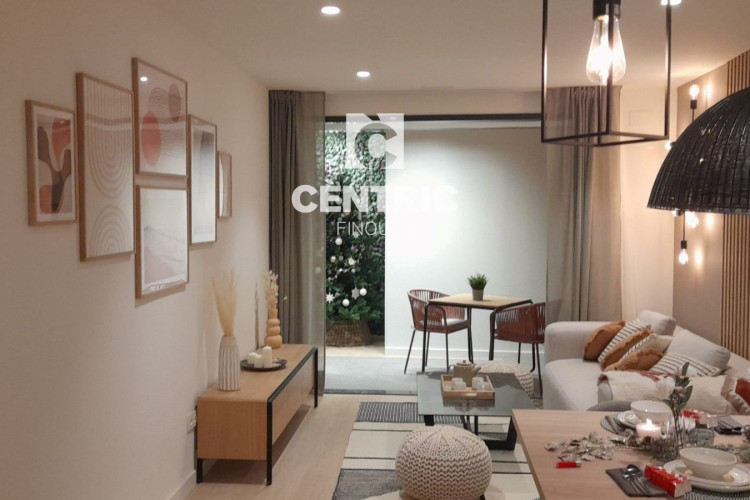 Pearson, Vallparadu00EDs - Antic Poble de Sant Pere