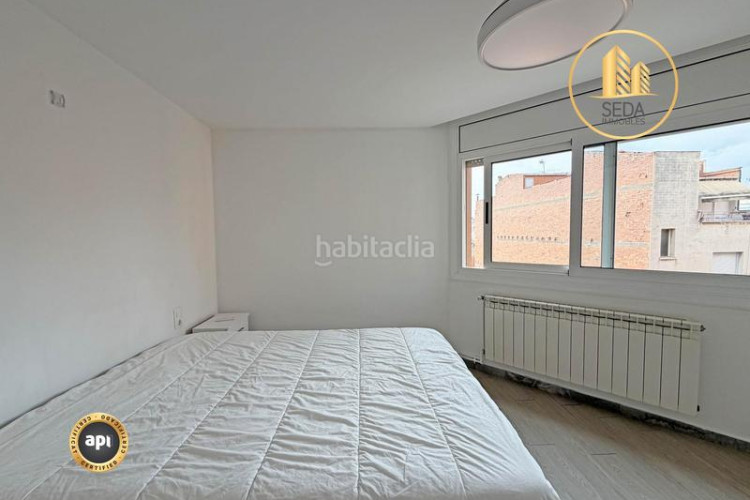 Piso luminoso ático de 4 habitaciones en Can Palet, en Terrassa