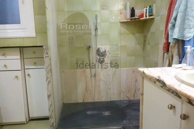 Chalet adosado en calle de Calderón de la Barca