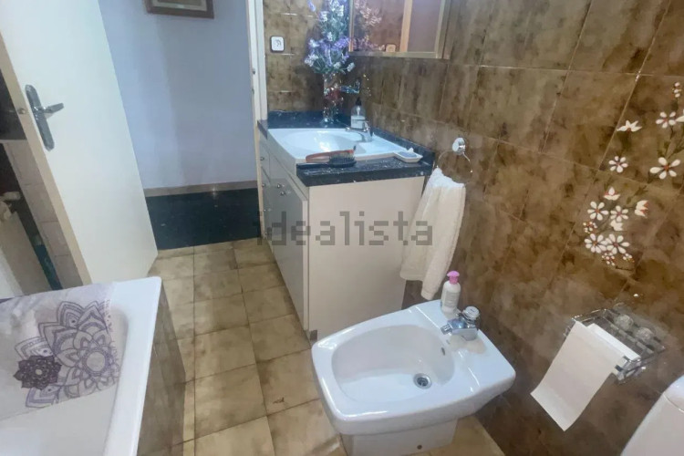 Casa independiente en carretera de Rellinars