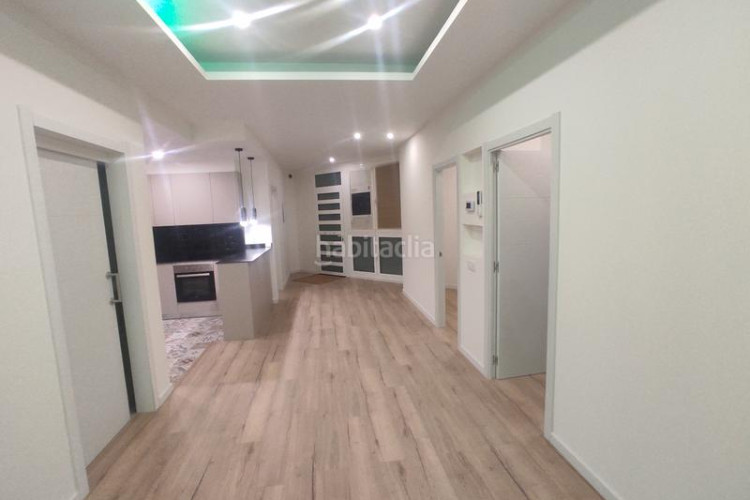 Planta baja  a estrenar!!! en Ca n'Anglada Terrassa