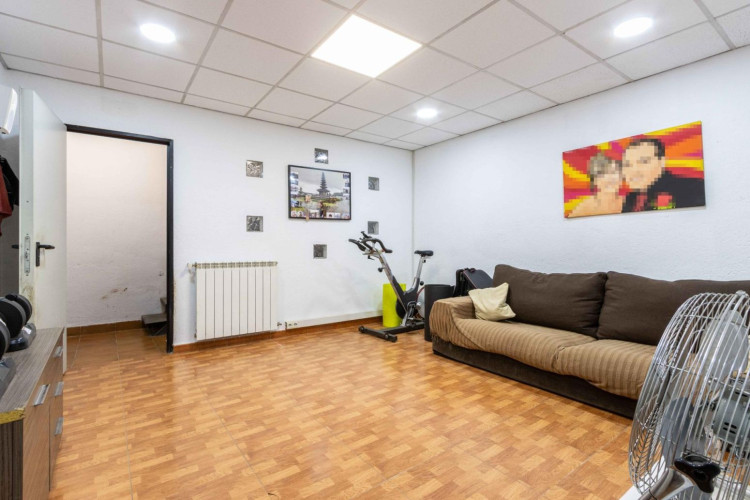 Terrassa - Carrer watt, Ca n'Aurell