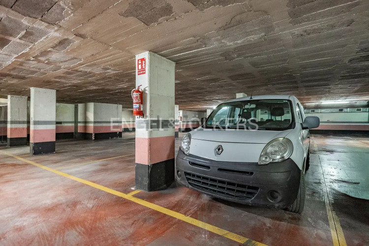 Piso en Barrio Escoles