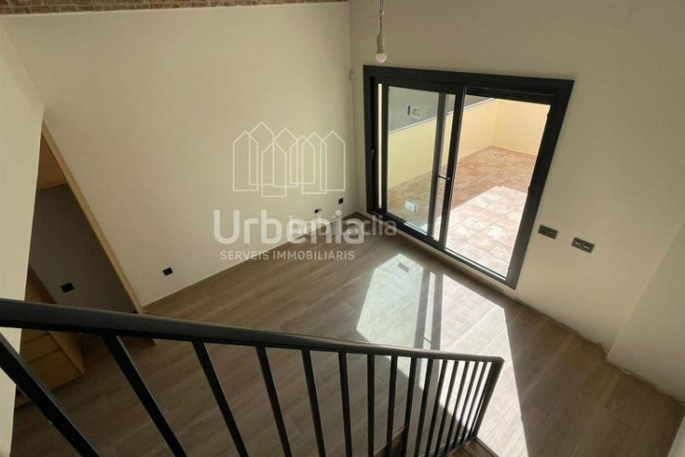 Dúplex  en venta en Ca n'Aurell Terrassa