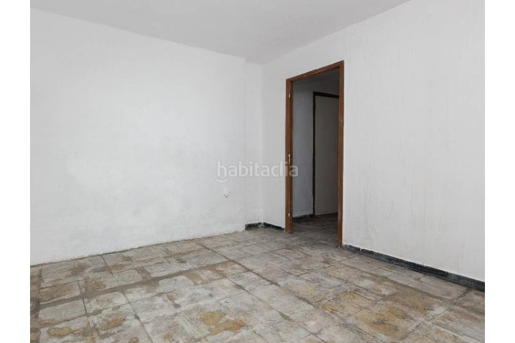 Casa Roc Blanc casa okupada en Roc Blanc Terrassa