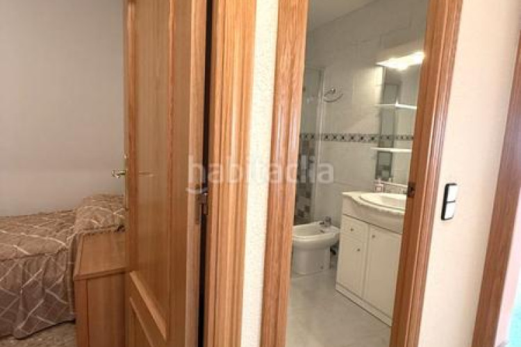 Dúplex atico-duplex de 4 habitaciones + estudio, 2 terrazas y parking en Terrassa