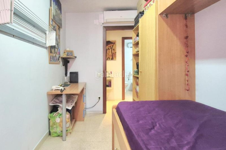 Piso pis de 4 hab amb parquing i espectacular de traster 25 m2 a la gripia en Terrassa