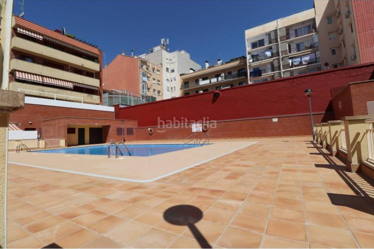 Piso Cementiri Vell, unico en la zona en Cementiri Vell Terrassa