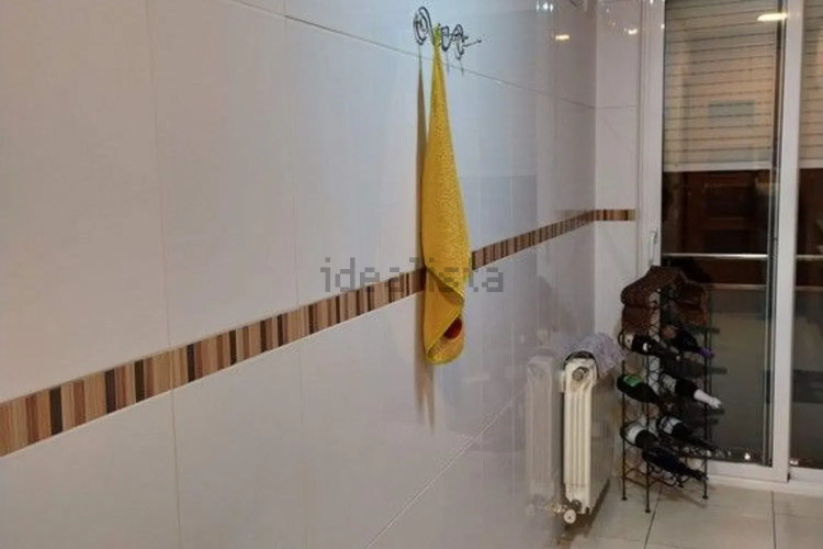 PISO SEMINUEVO, 149.000€ (OPCIONAL GARAJE, PRECIO DE 36.000€)