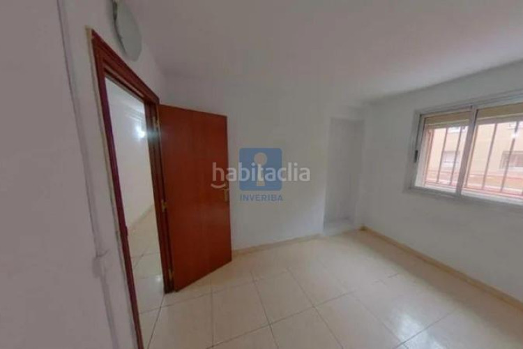 Piso inmueble ilegalmente okupado situado en la calle cavall bernat 45, 1 1, , barcelona en Terrassa