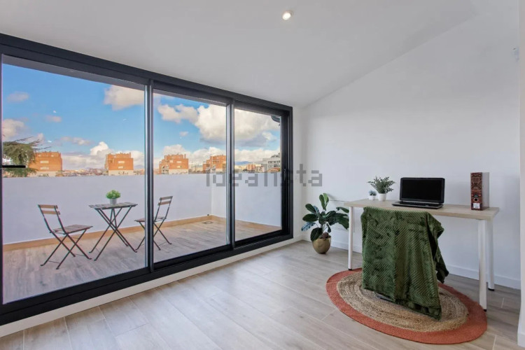 Chalet en calle de Burgos