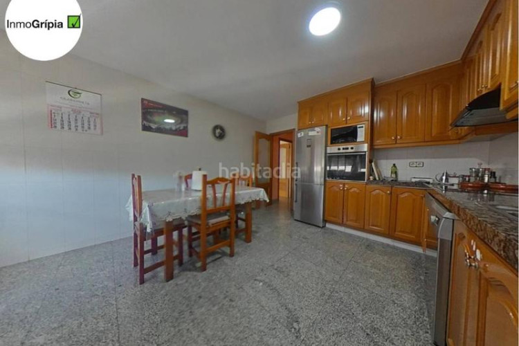 Piso  en venta en les arenescan montllorla grípia08227 en Terrassa