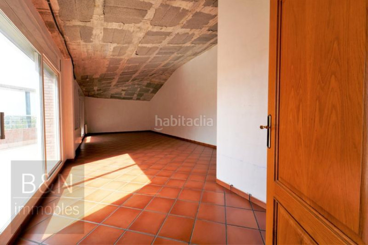 Chalet calidez y diseño en una casa señorial en la zona olímpica! en Terrassa