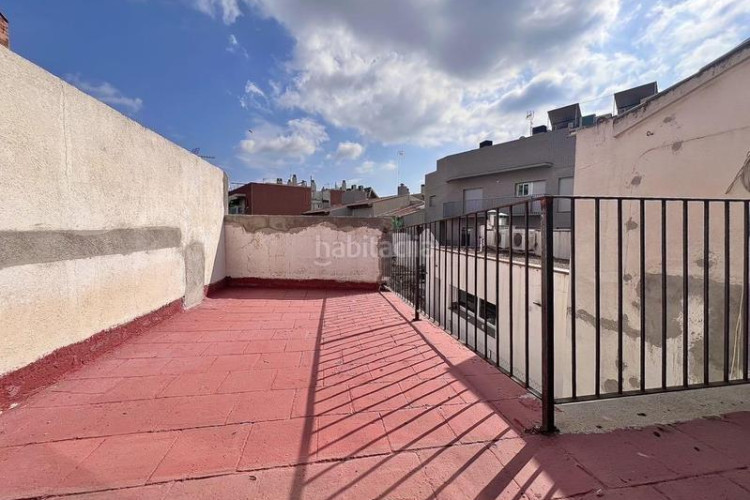 Casa junto a rambla de egara en Segle XX Terrassa