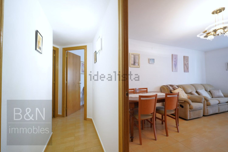 Amplia vivienda de ensueño en una ubicación privilegiada con 4 dormitorios y patio interior
