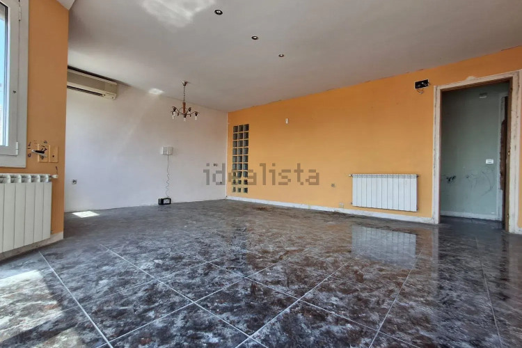 Piso en calle Ample