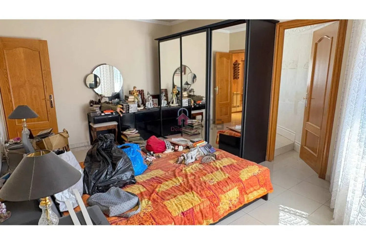 Chalet en calle de Josep Trueta