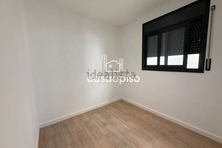 Chalet adosado en calle del Comte Borrell
