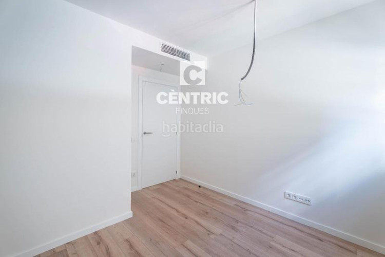 Piso prat de la riba, obra nueva en San Pere Terrassa