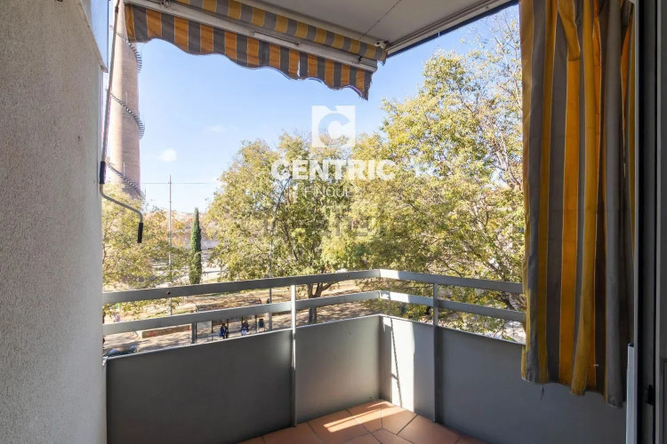 Piso en avenida ďÀngel Sallent