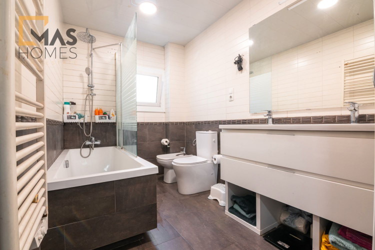 Carrer u010FEdison, La Cogullada