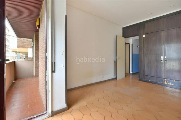 Dúplex piso en calle mare de deu del pilar en Cementiri Vell Terrassa